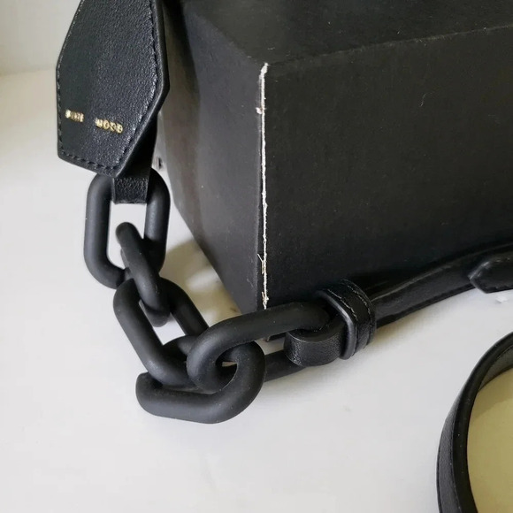 Pixie Mood Womans Black/White Vegan Leather Billie  Crossbody Bag. - Picture 10 of 14